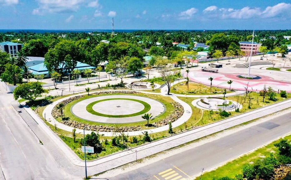 owner is seeking an investor to collaborate on the construction of a 7-story commercial/residential building in Hulhumale Phase 2,
